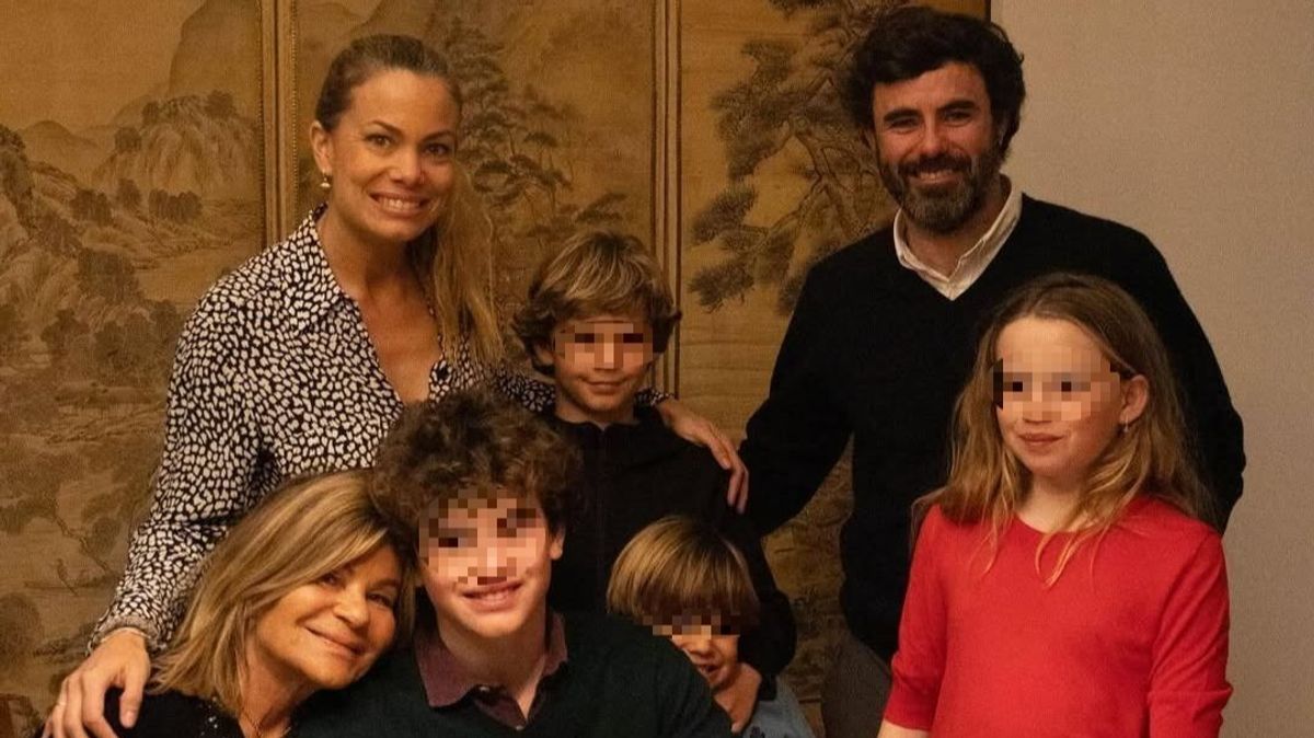 La familia de Cari Lapique celebrando el cumpleaños de su nieto mayor