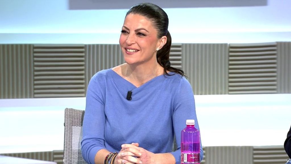 La pullita de Macarena Olona a Sarah Santaolalla tras su último duro enfrentamiento: "Un saludito para la preparada"