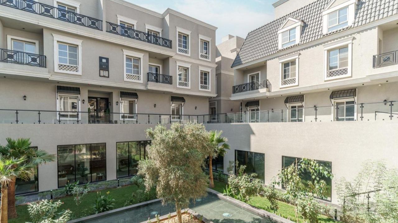 Así es el residencial de lujo de Jota Peleteiro y su mujer en Arabia Saudí