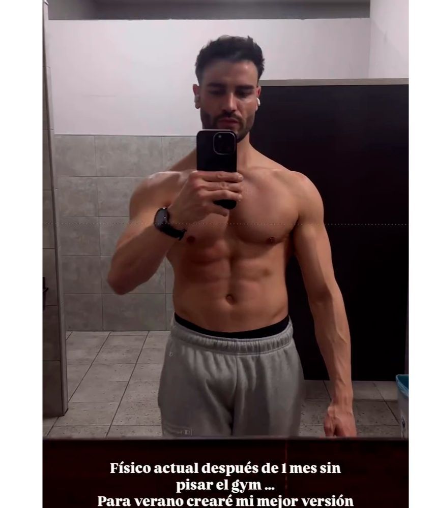 Gerard enseña su actual físico tras estar un mes sin entrenar