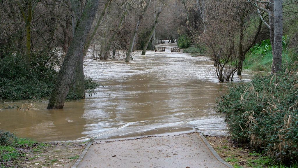 La borrasca Jana deja 11 comunidades en alerta: el temporal trae viento, lluvia y mala mar al país