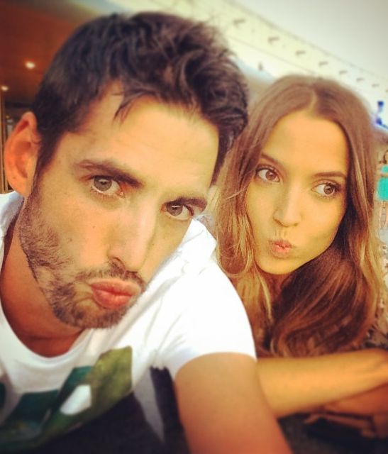 Santi Trancho y Ana Fernández en una imagen de sus redes sociales.