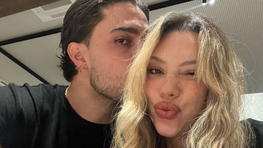 Alejandra Rubio y Carlo Costanzia comparten la primera foto con su hijo