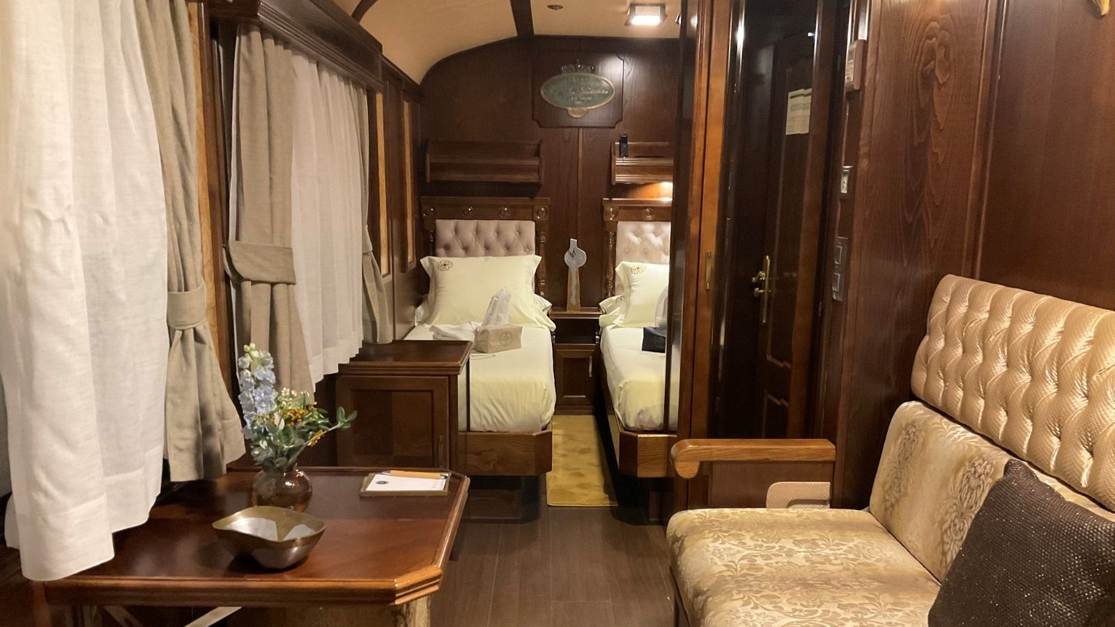 Interior de 'El Transcantábrico Gran Lujo' de Renfe