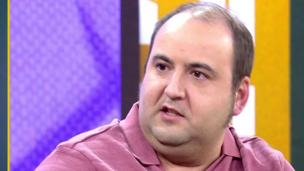 David le pide a su pareja que no sea adicta al móvil: "Hasta discutimos por mensajes"