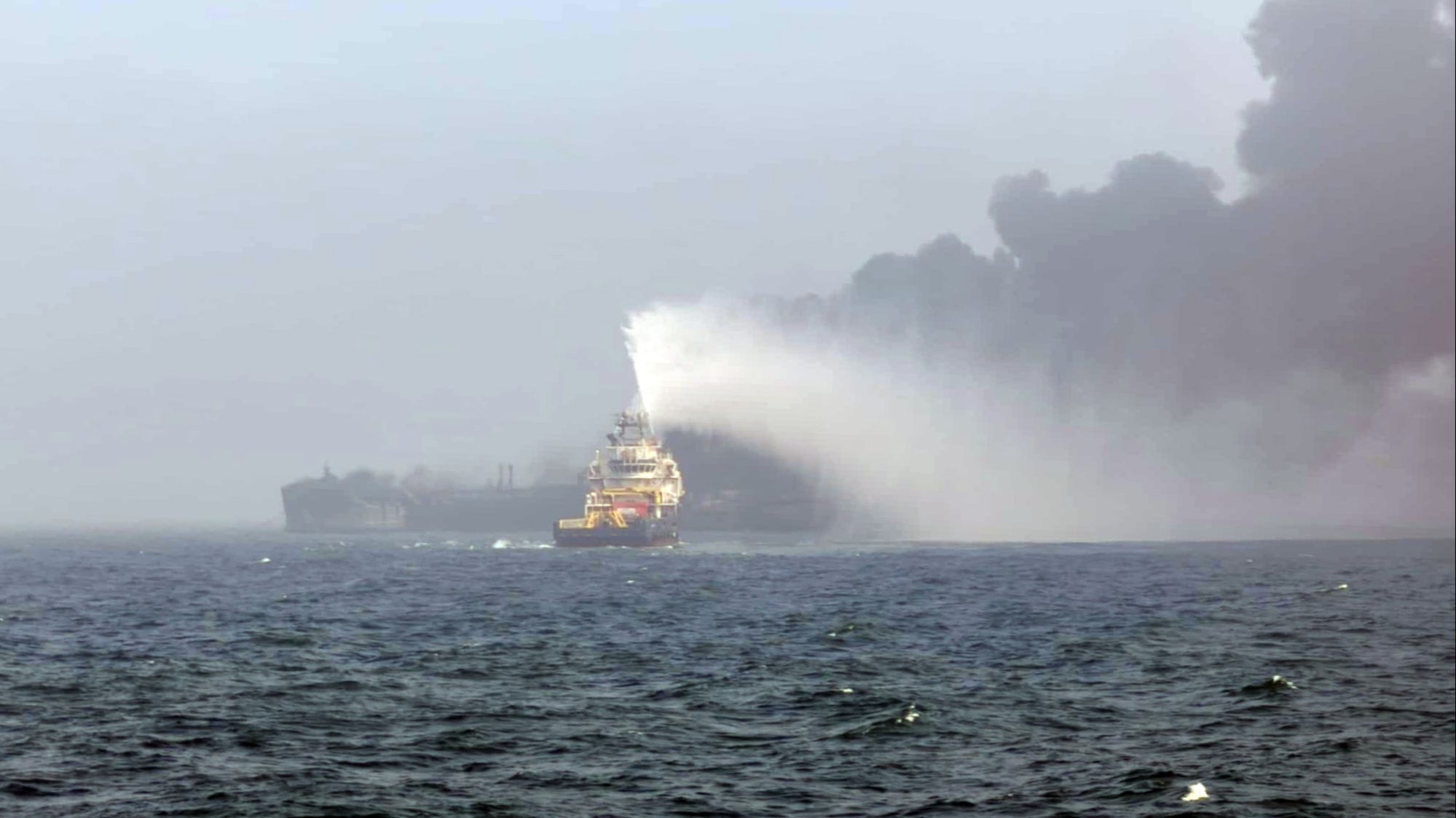 Detenida una persona por homicidio involuntario tras el choque entre un petrolero y un buque mercante en el mar del Norte