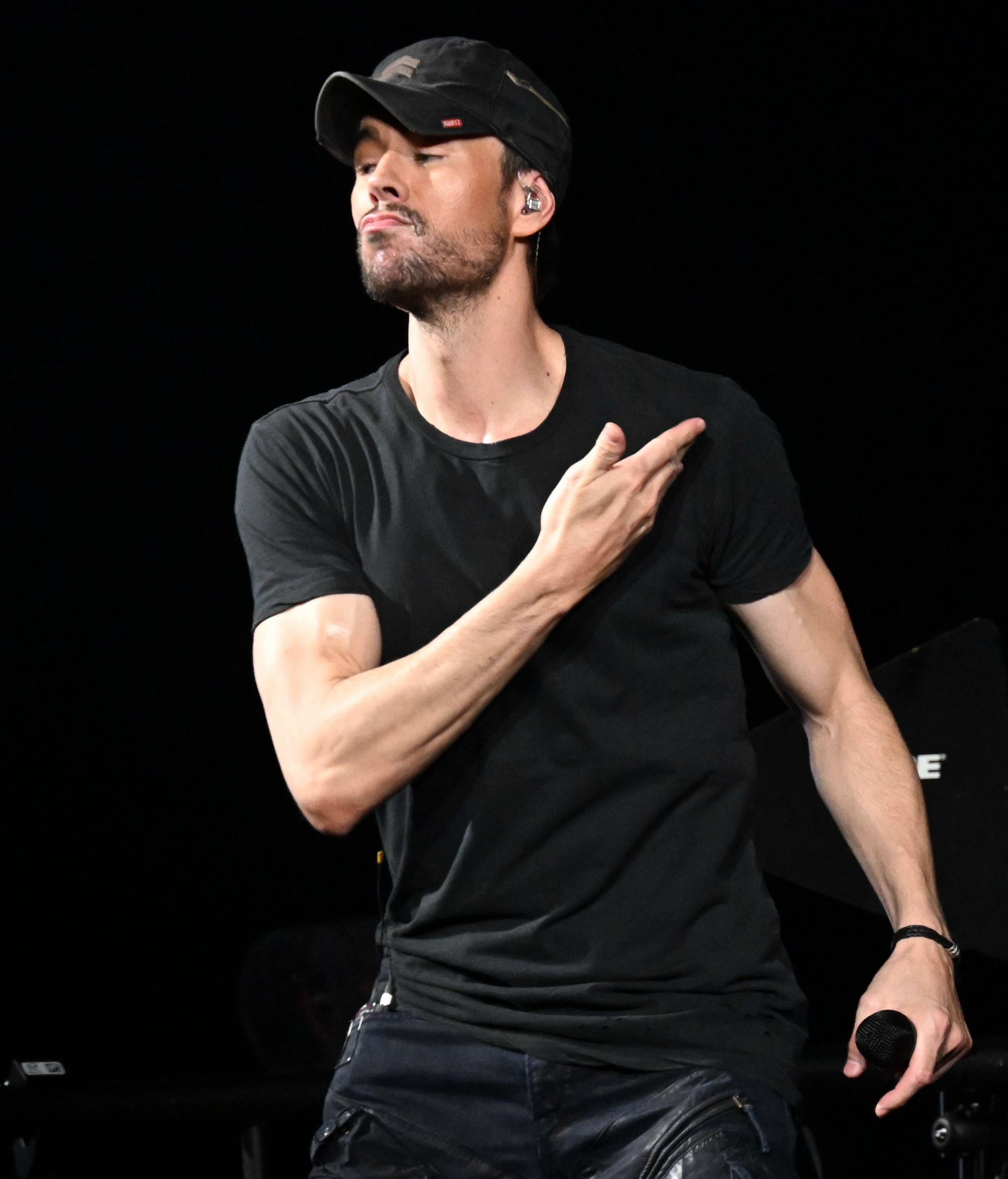 Enrique Iglesias Cordon Press