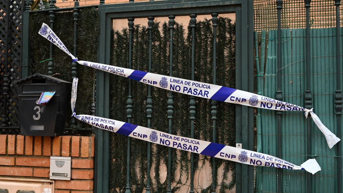 La madre de uno de los menores que vivía con la educadora asesinada en Badajoz: "Lo hicieron a sangre fría, lo tenían planeado"