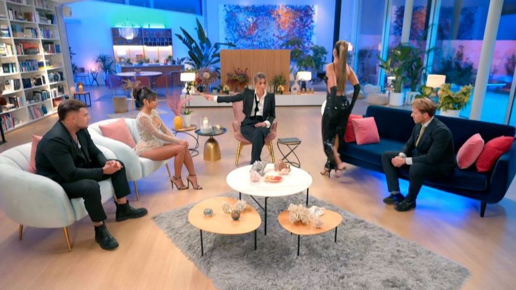 Sandra Barneda se ve obligada a parar el reencuentro de Sthefany y Tadeo con Mayeli y Simone: “Fuera, se acabó”