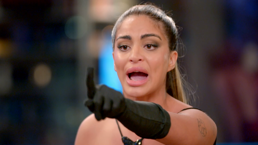 Sthefany desvela el motivo por el que llama "chihuahua" a Mayeli en su reencuentro