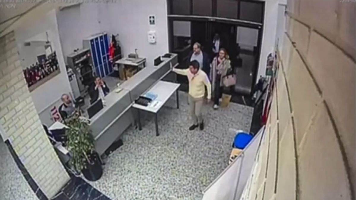 La Generalitat Valenciana asegura que "no ha sido alterada la fotografía del president Mazón en el Cecopi del día 29 de octubre"