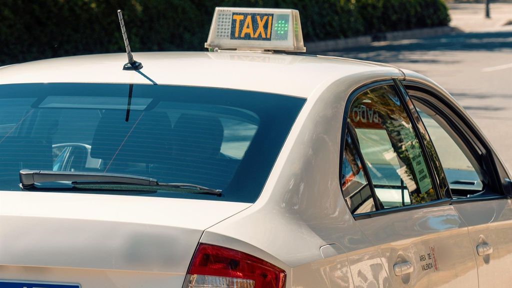 Taxi
