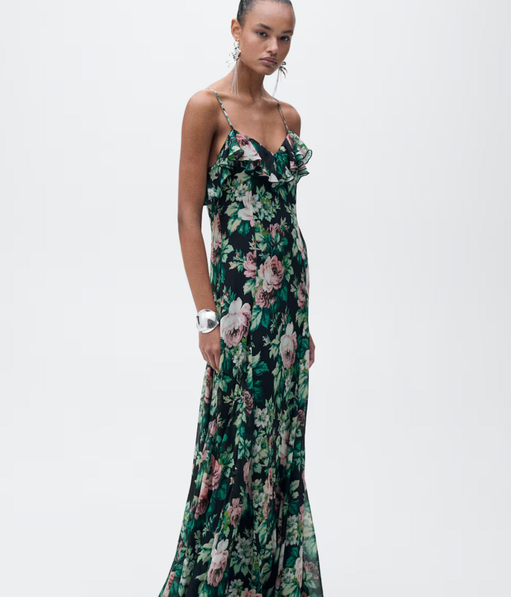 Vestido lencero con volante en escote