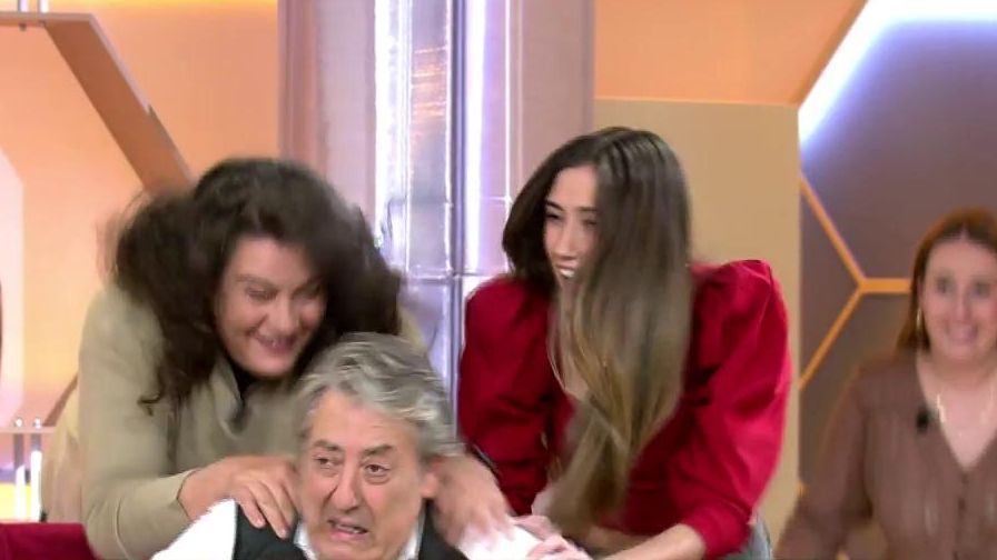 Alberto recibe un susto de muerte