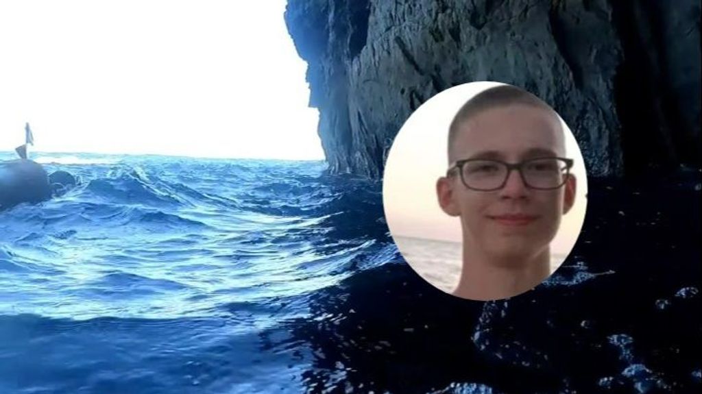 Así buscan los buzos a Arek, el adolescente desaparecido en Tenerife: entre las olas cercanas al acantilado y accediendo con linternas a rincones submarinos
