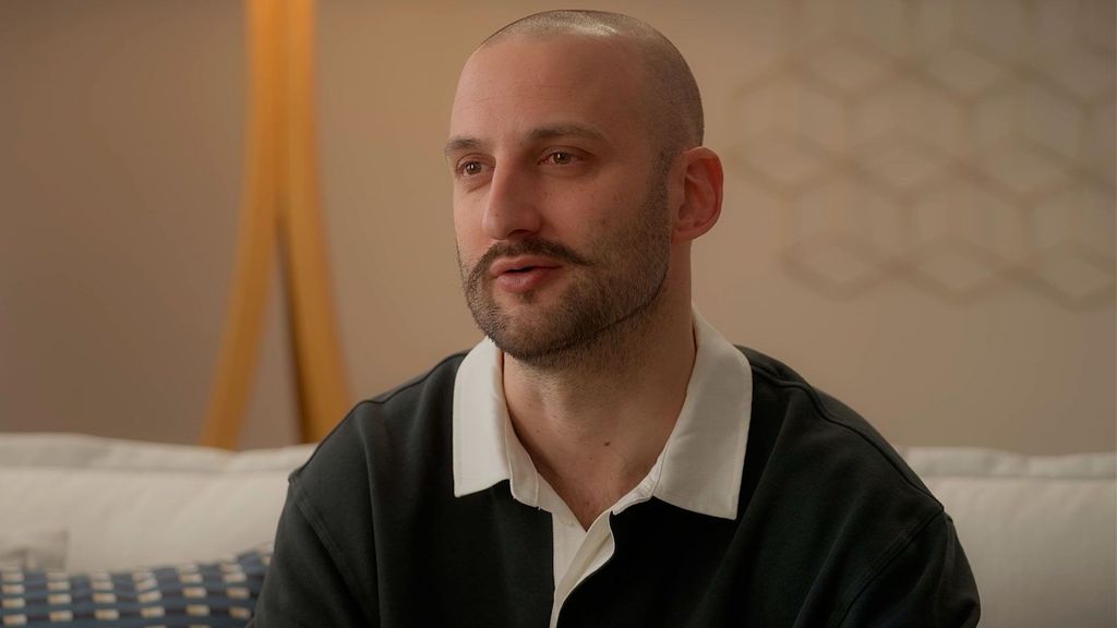Ismael Lemais comienza su terapia hablando de sus problemas sexuales con Isa Recién nacidos Temporada 2 Top Vídeos 21