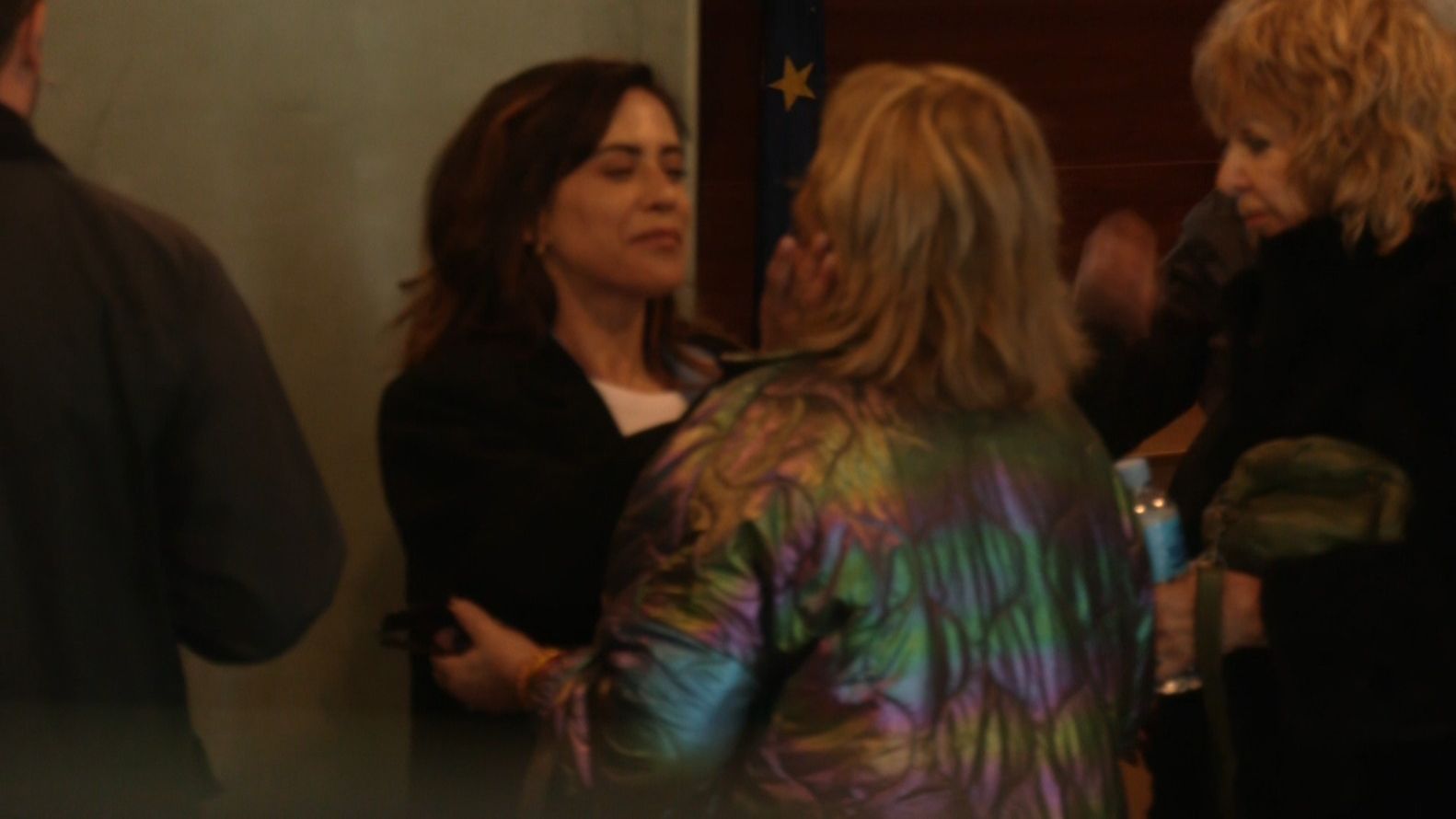 María León en los juzgados junto a su madre