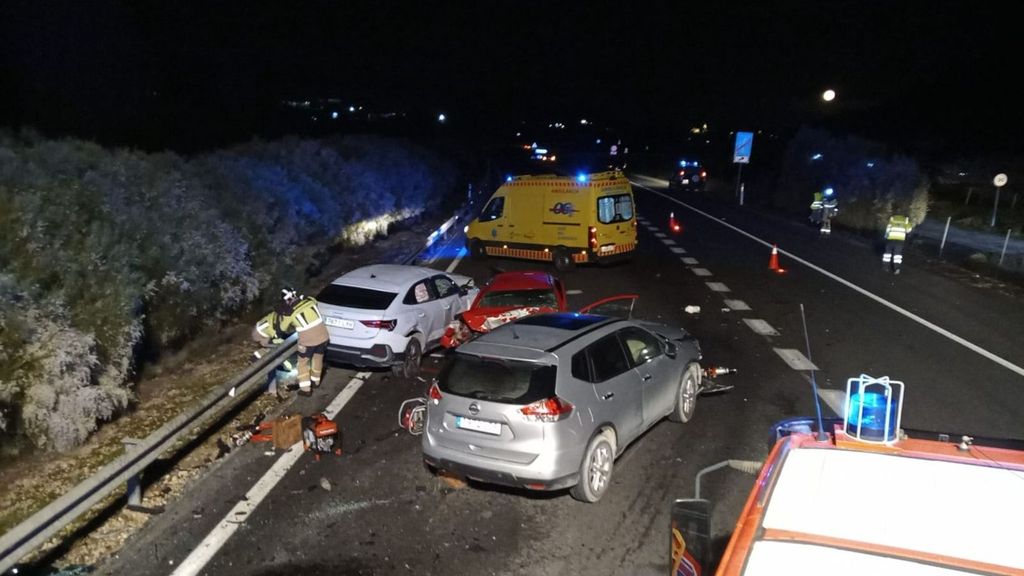 Dos muertos y una herida grave tras un choque provocado por un conductor kamikaze en Caravaca, Murcia