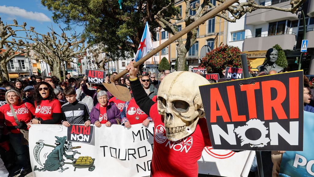 Protestas contra la macrocelulosa de Altri tras declaración de Impacto Ambiental (DIA) favorable de la Xunta