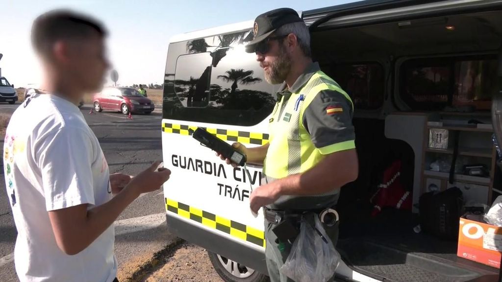 El Congreso da el primer paso para bajar la tasa máxima de alcohol al volante: el 'no' de Vox y la abstención del PP