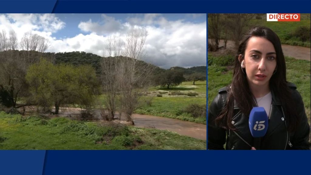 Encuentran el cuerpo sin vida de una de las personas desaparecidas junto al arroyo de Constantina, Sevilla