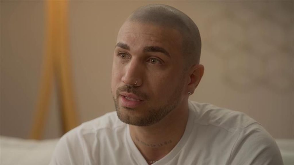 Javy no entiende la decisión de Ruth de romper su relación Recién nacidos Temporada 2 Top Vídeos 25