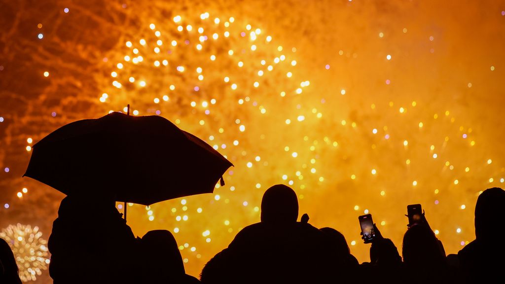 Nit del foc con lluvia