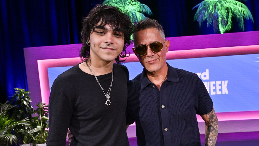 Alejandro Sanz y su hijo Álex