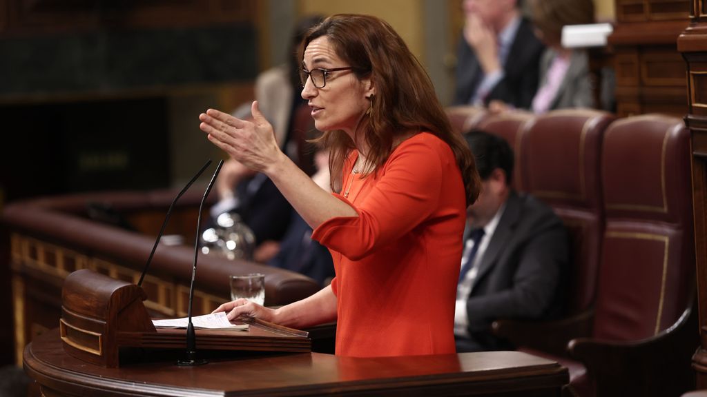 La ministra de Sanidad, Mónica García