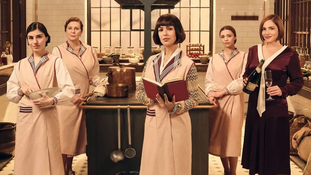 Las protagonistas de ‘La Favorita 1922’ en la cocina de su restaurante