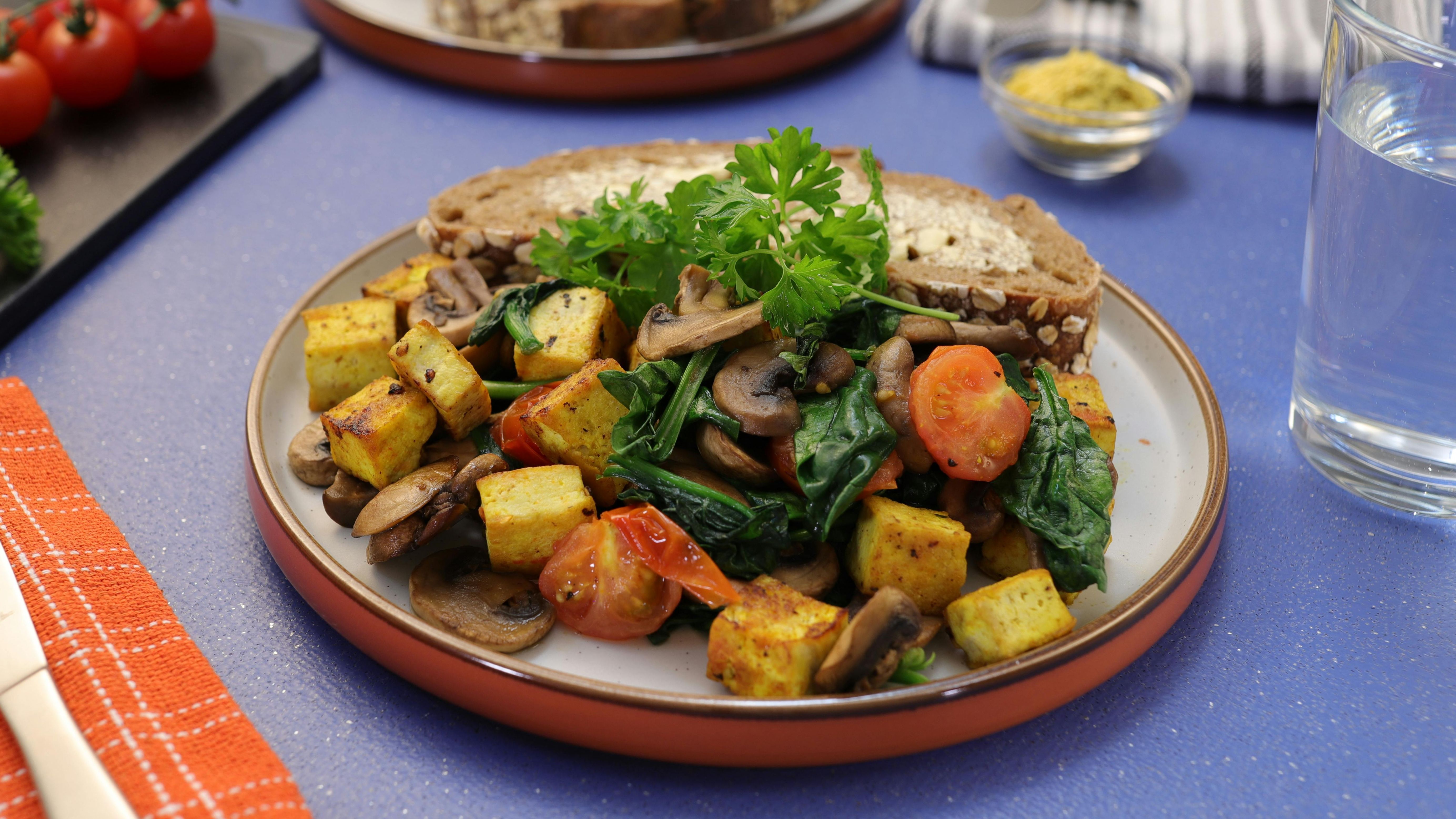 Salteado de tofu