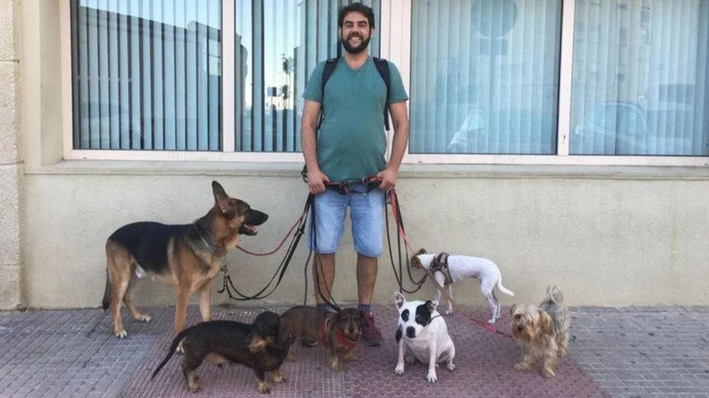Javier Brenes Martín, amante de los animales en Cádiz