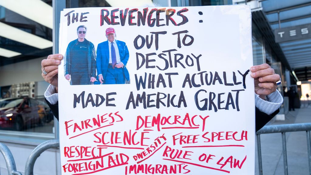 Protestas contra Tesla