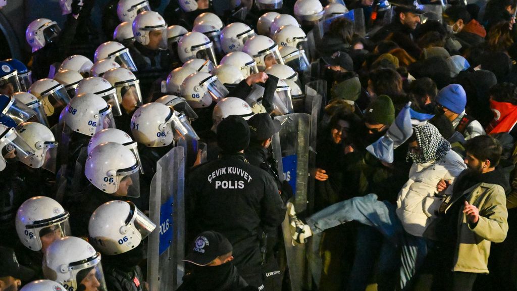 Protestas en Turquía por la detención del alcalde de Estambul