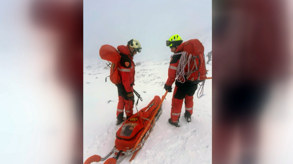 Así fue el difícil rescate de los cuerpos de los montañeros fallecidos en el Moncayo