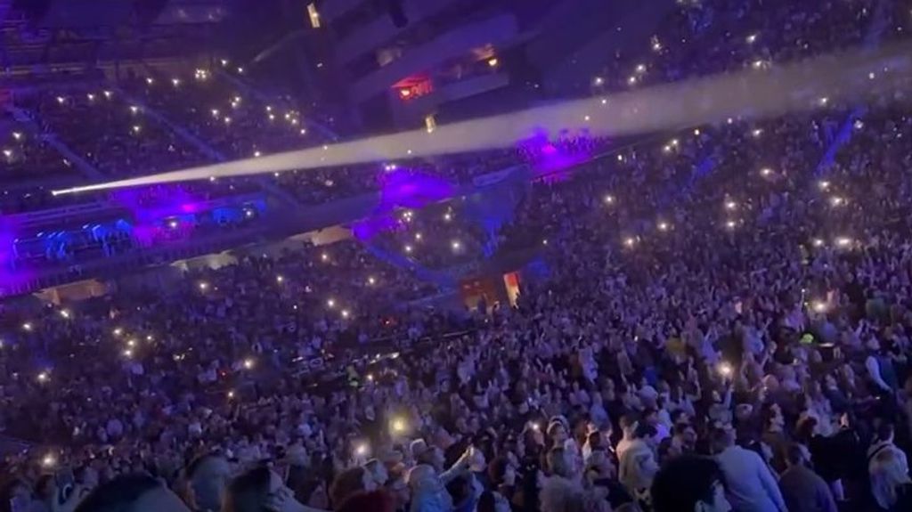 El Movistar Arena se rinde ante Pecos en su espectacular concierto