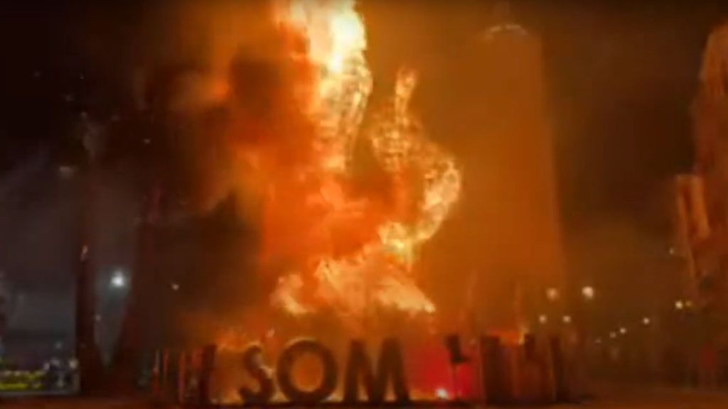 Falla solidaria SOM ardiendo en Paiporta, Valencia
