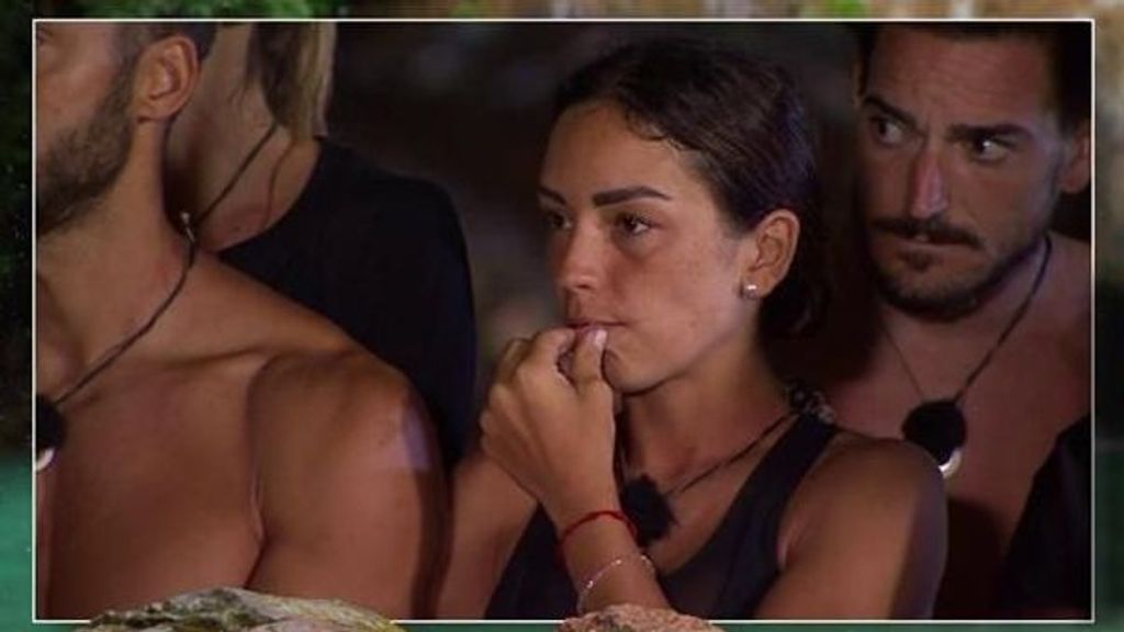 La reacción de Anita al ver que Montoya es el tercer salvado de la noche