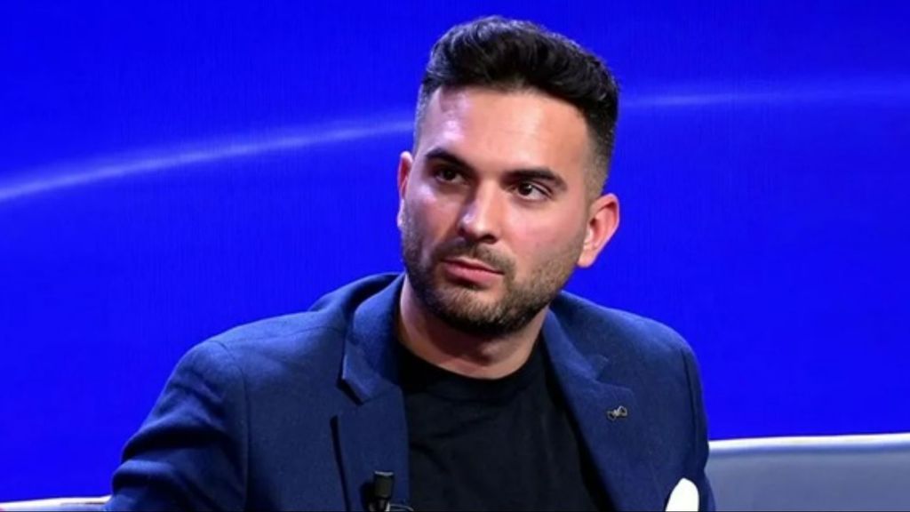 Suso Álvarez, muy serio