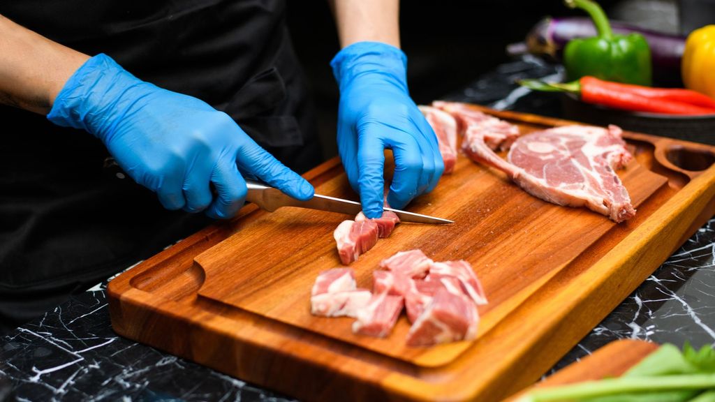 Cocinar con guantes: sí o no