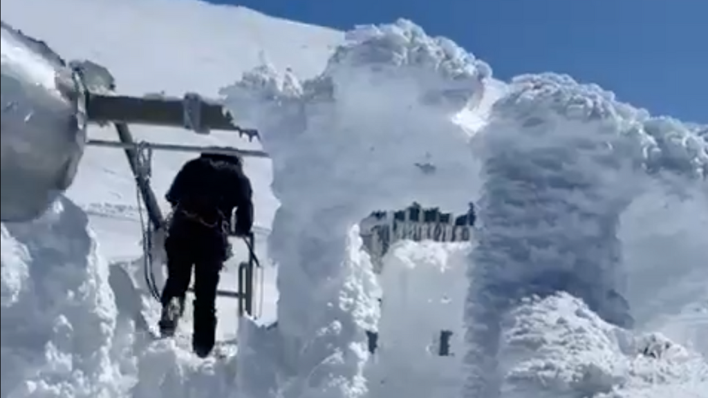 Desbloqueando los telesillas en Sierra Nevada