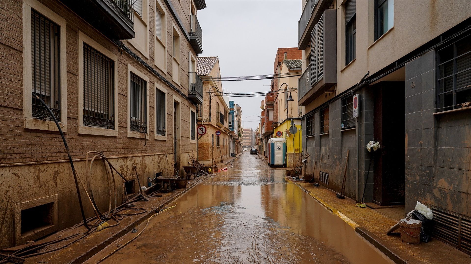 Estragos ocasionados por la DANA en Catarroja, Valencia.