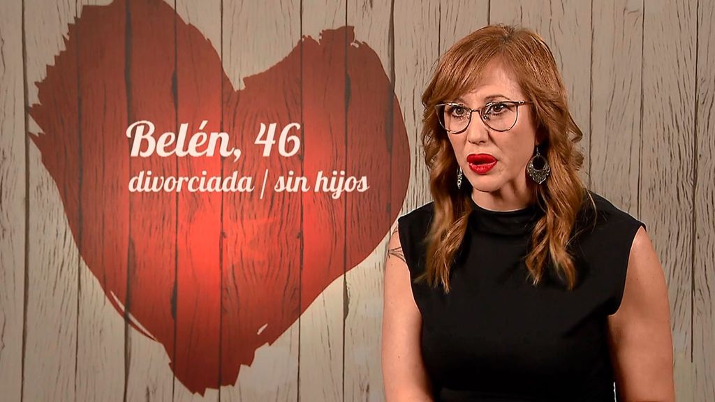 La divertida reflexión de una soltera de ‘First Dates’ sobre las aplicaciones para ligar: “Los hombres quieren servicio a domicilio”