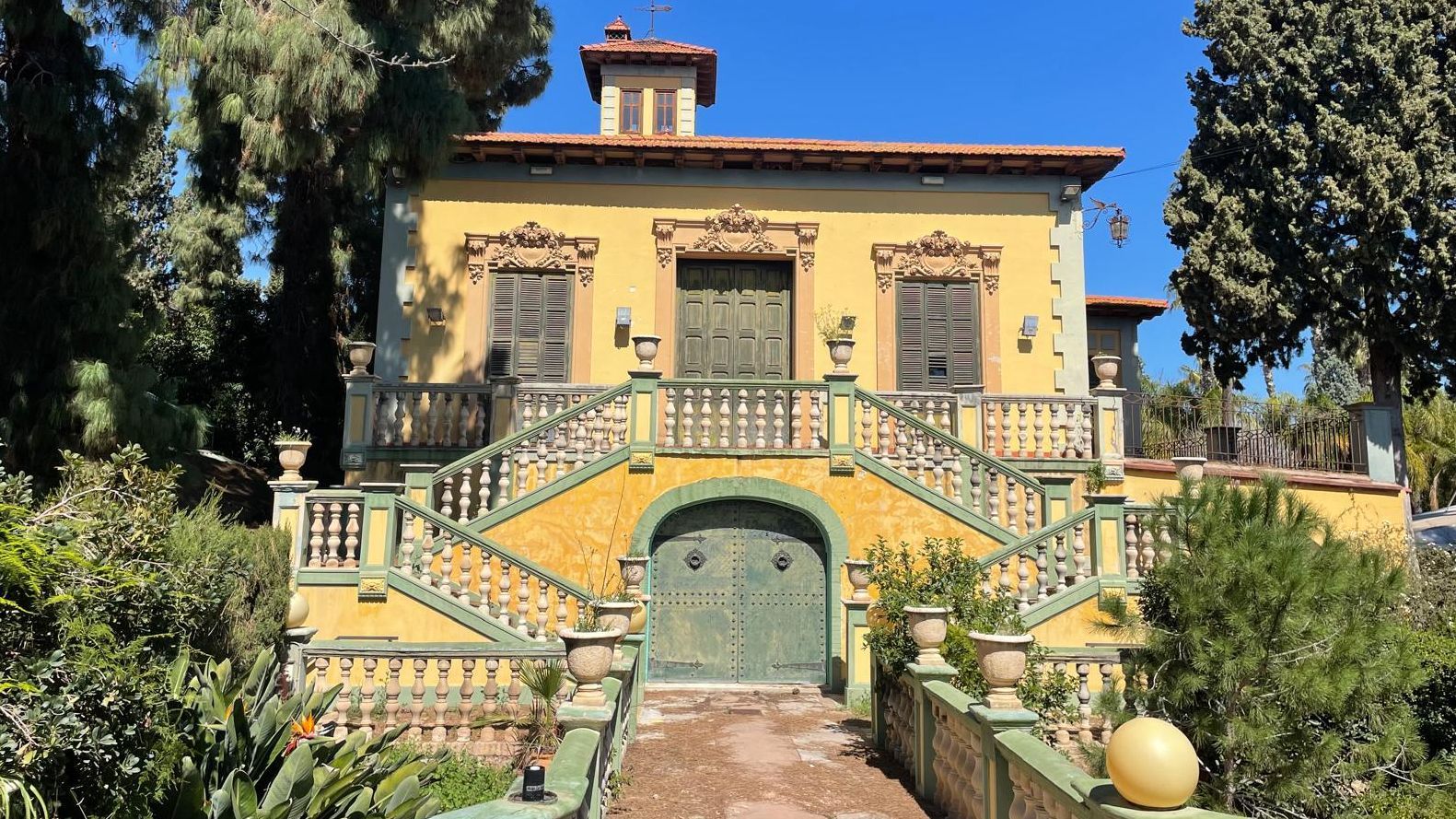 La masia está cerrada hace más de un año