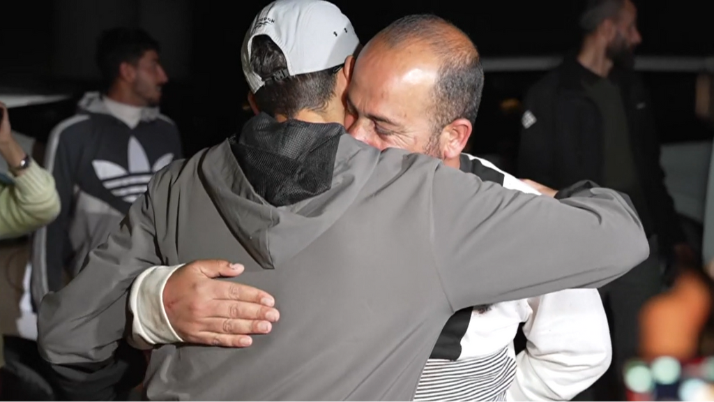 "Me encerré con los niños": así vivió la familia de Hamdan Ballal su detención por el Ejército de Israel