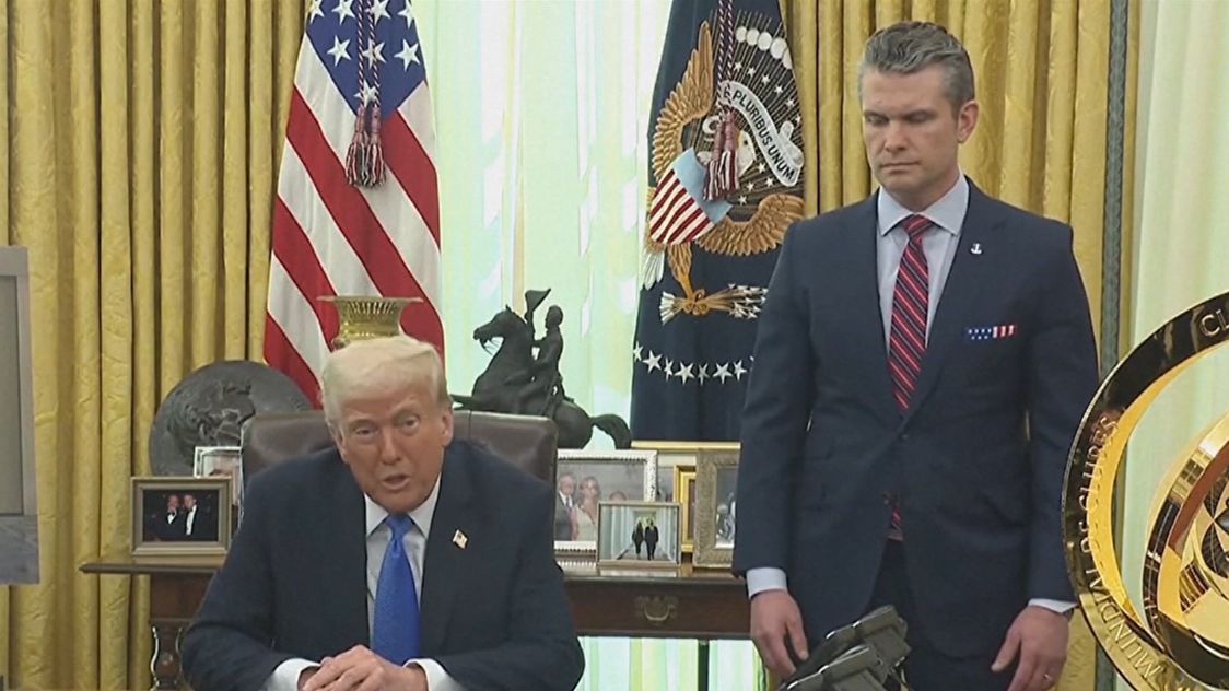 Un periodista, en un chat de altos cargos del gobierno de Trump