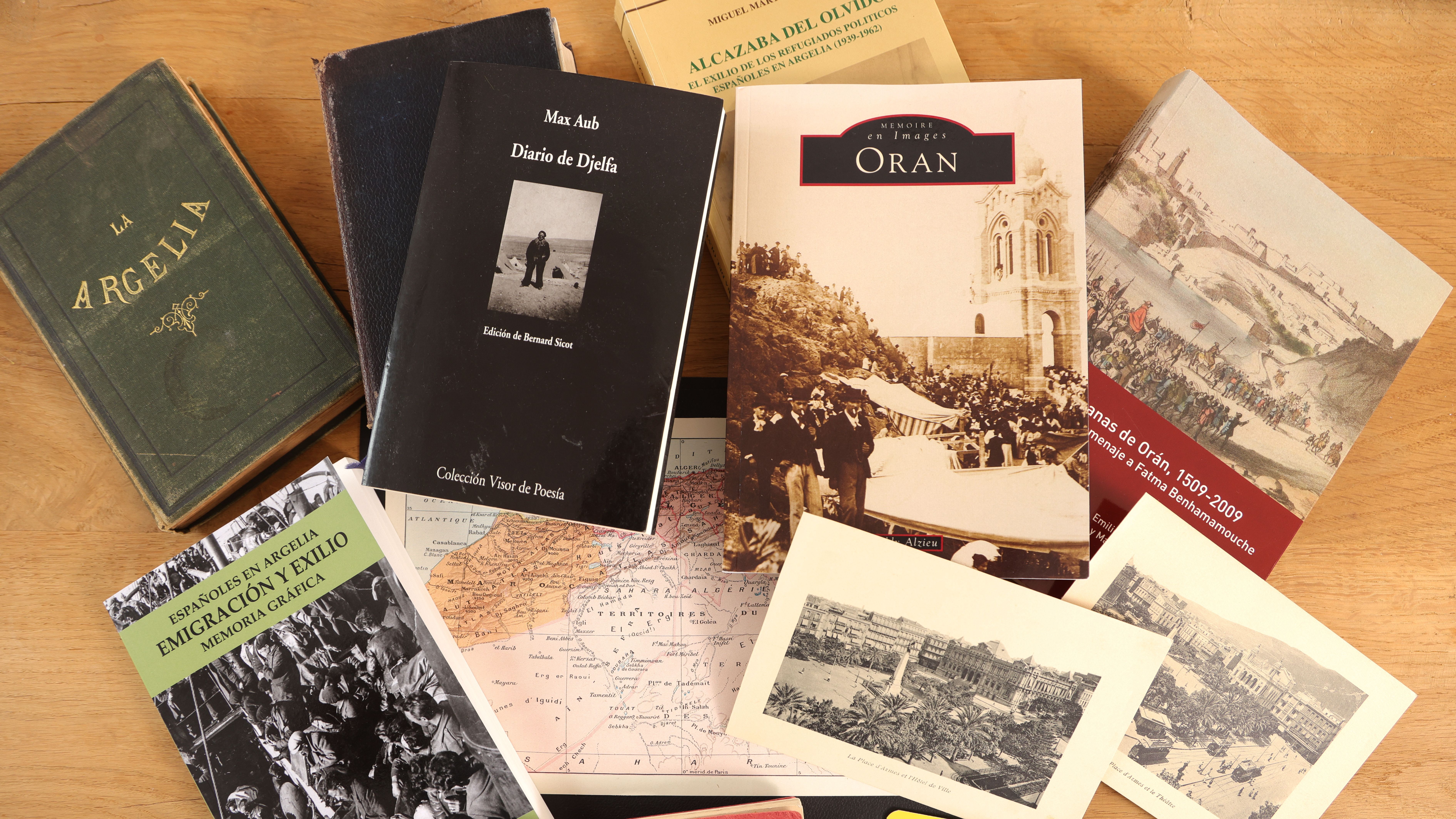 Documentos y libros sobre Orán con los que Dueñas se documentó