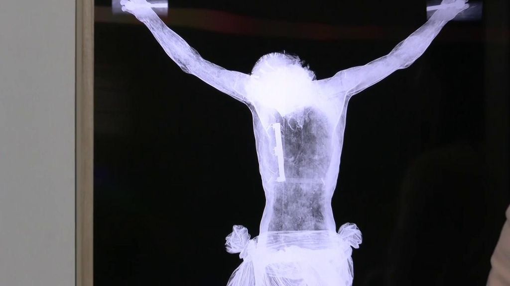 Una exposición desvela con radiografías los secretos ocultos de las tallas de una treintena de hermandades