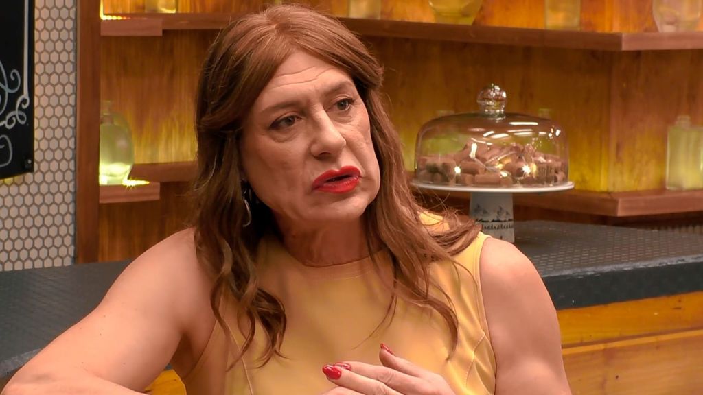 Una soltera de ‘First Dates’ desvela el duro detonante que le hizo lanzarse a vivir como una mujer trans