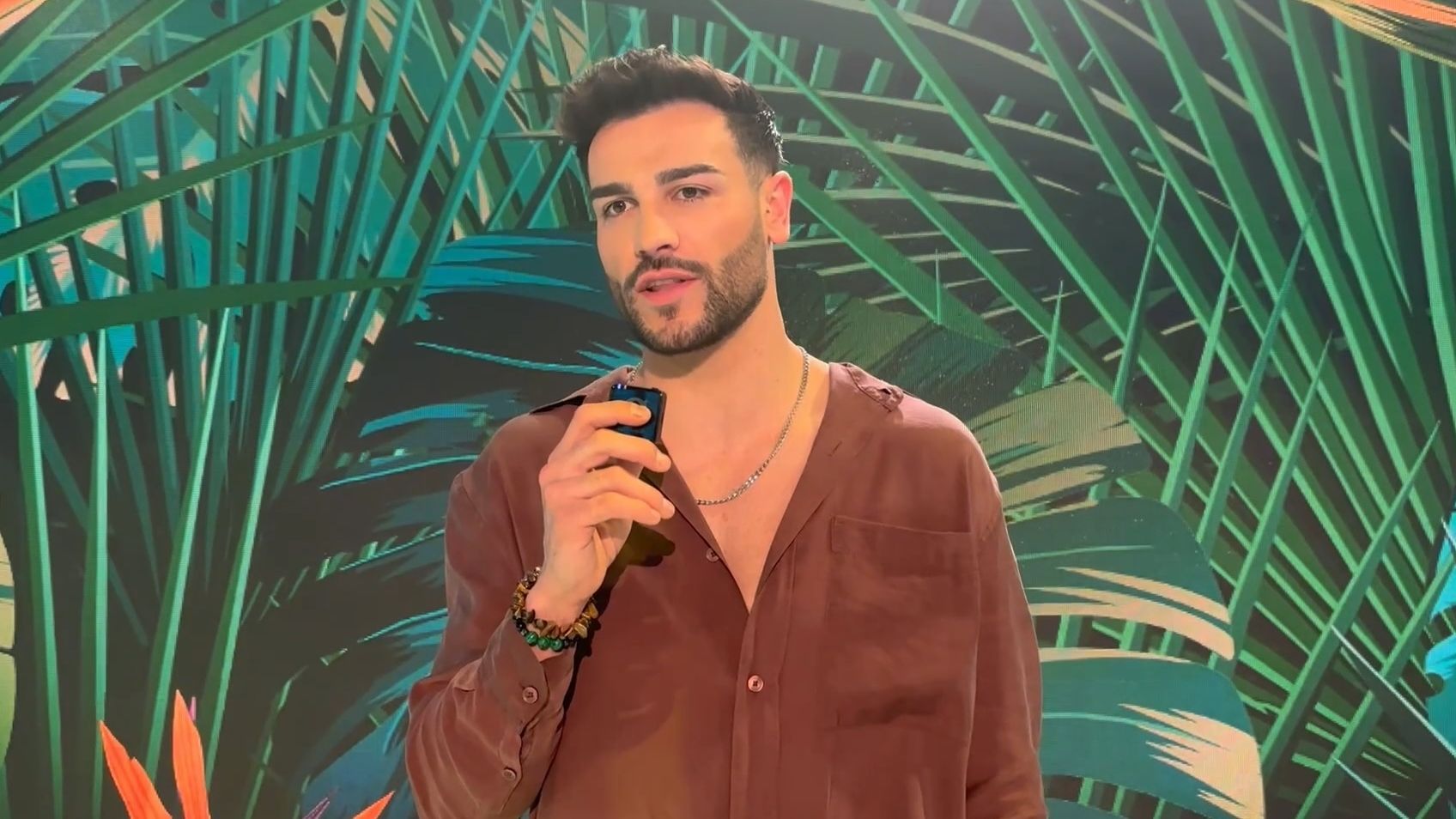 Gerard quiere ir a Supervivientes: "Soy deportista y muy fuerte" Exclusivo web 27/03/2025